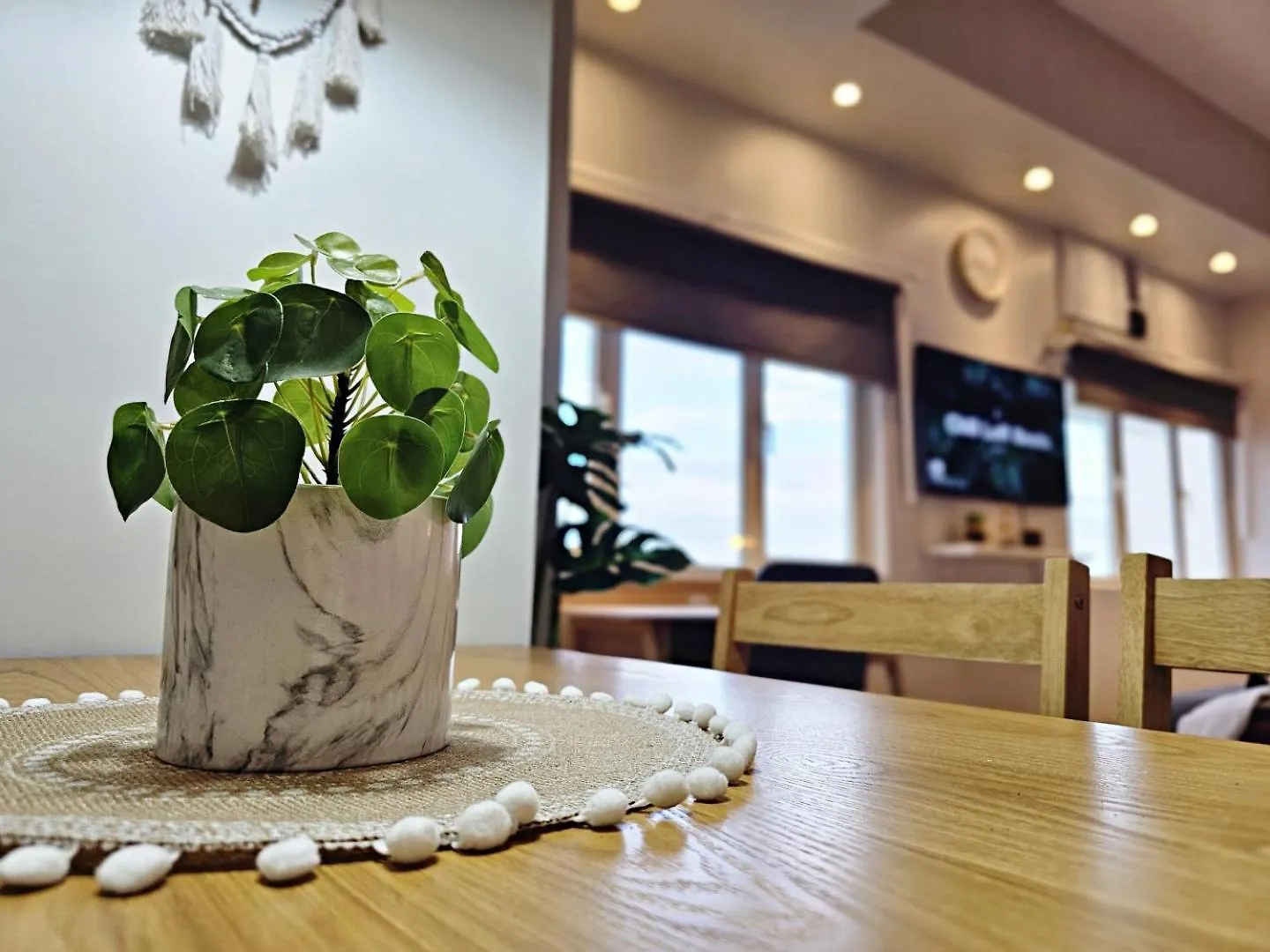 Apartment Stylish And Spacious Studio Unit In Makati With Fast Wi-Fi