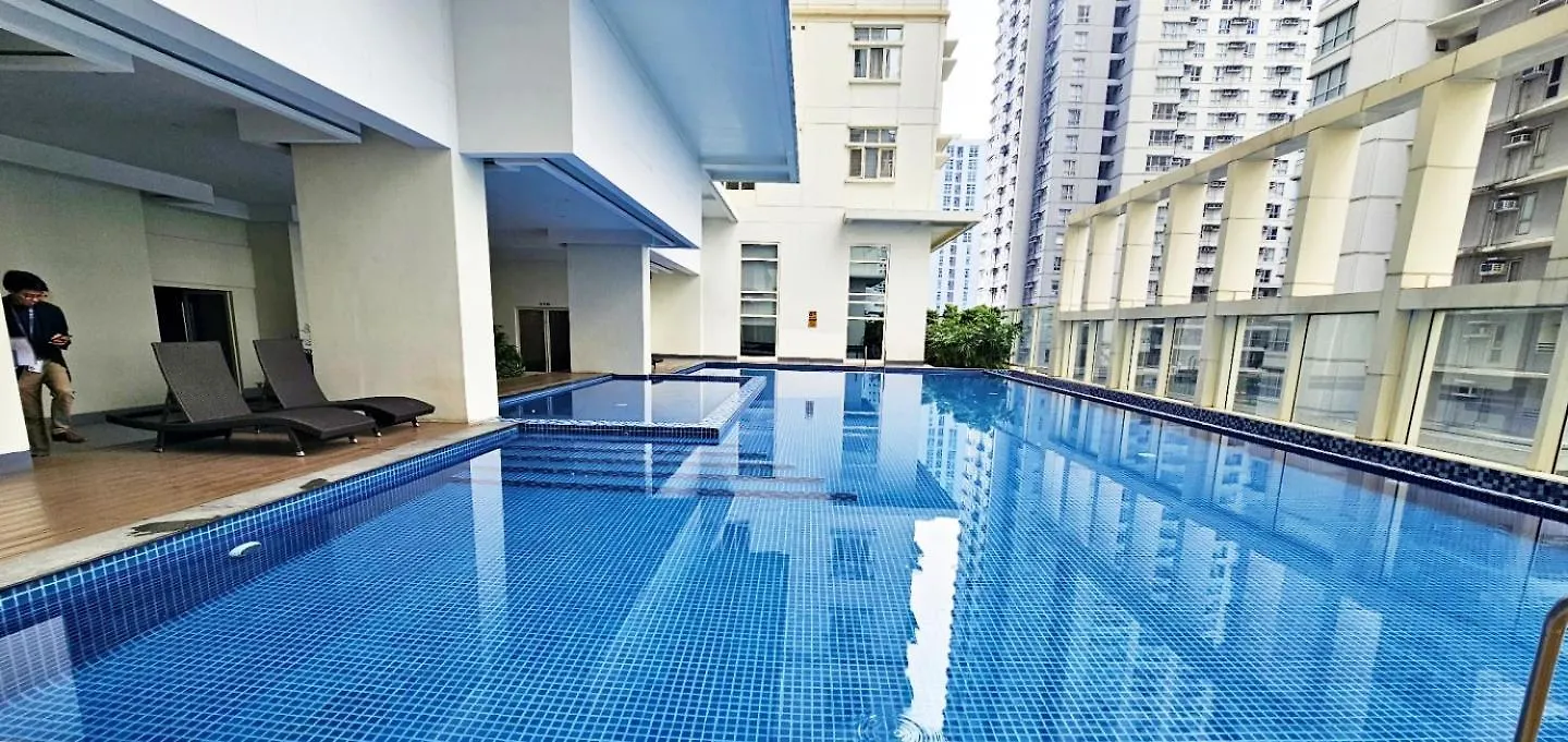 Apartment Stylish And Spacious Studio Unit In Makati With Fast Wi-Fi Philippines