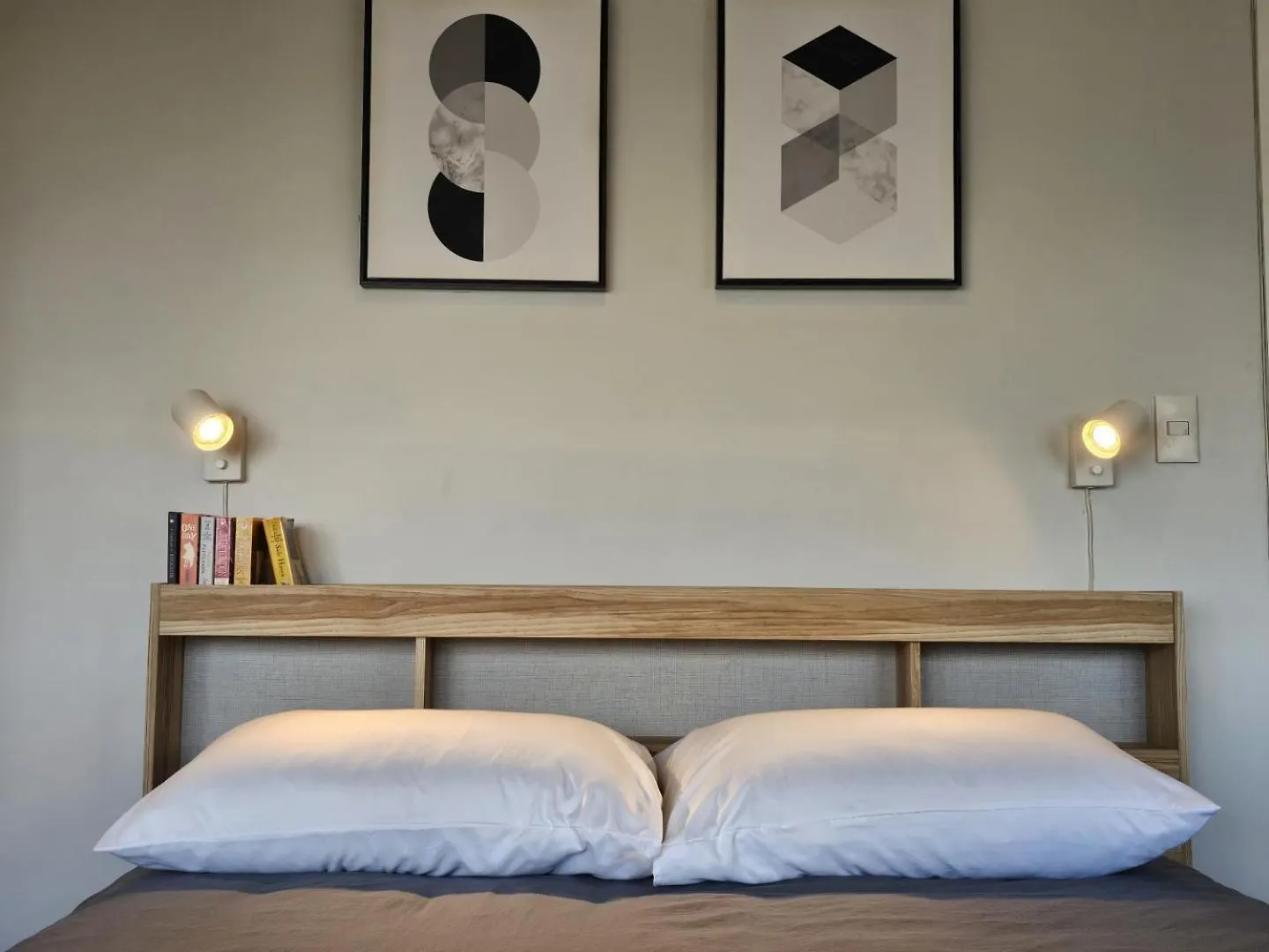Apartment Stylish And Spacious Studio Unit In Makati With Fast Wi-Fi
